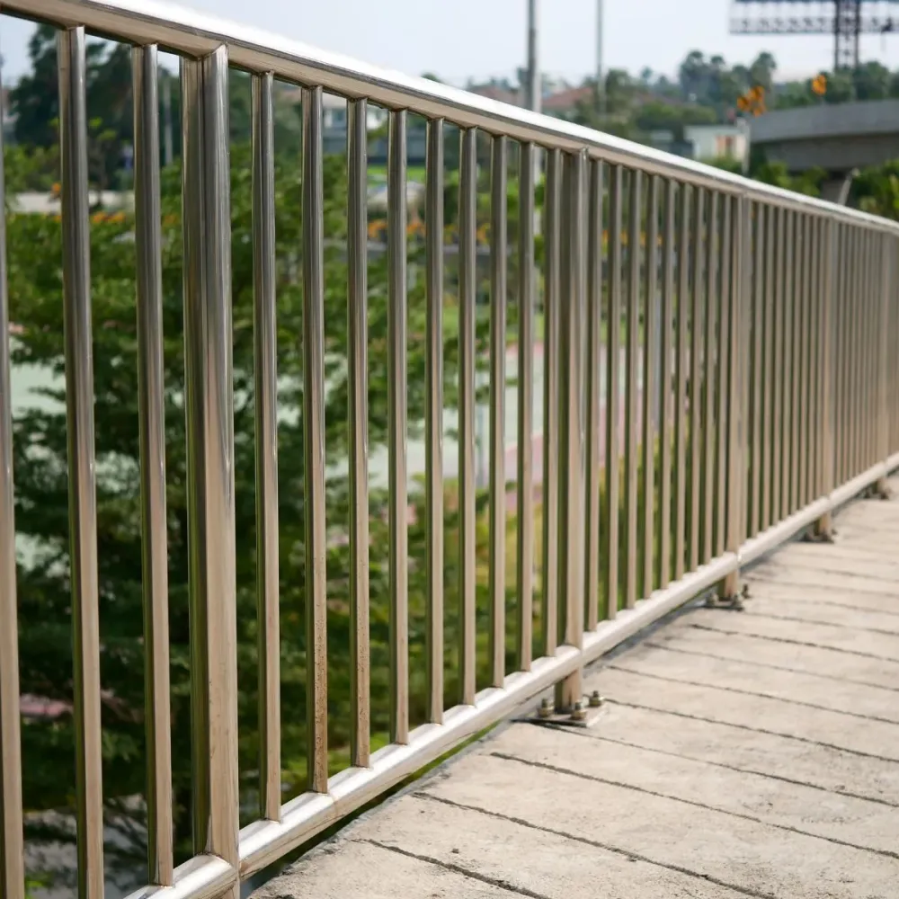 Balustrade métallique près de Épernay 